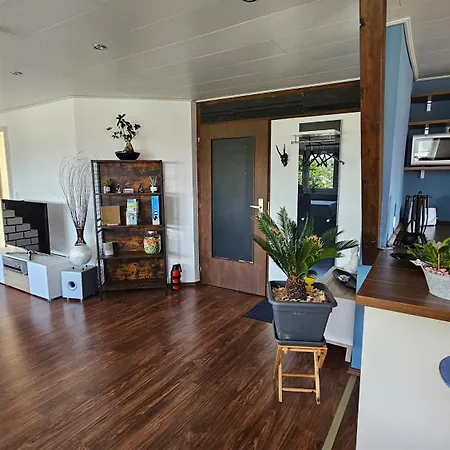 Loftwohnung In Ruhiger Gegend *