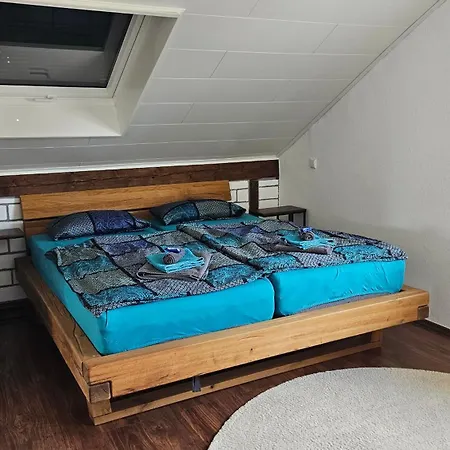 Loftwohnung In Ruhiger Gegend Apartament