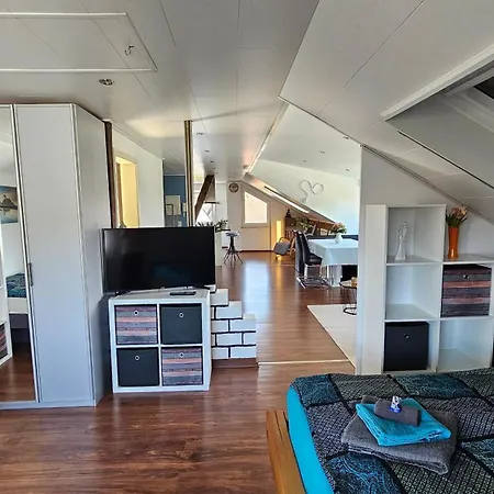 Loftwohnung In Ruhiger Gegend Apartment *